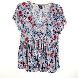 Torrid Short Sleeve Floral Top Size 00